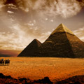 Le désert et les pyramides