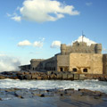 Chateau sur la côte de la méditéranée